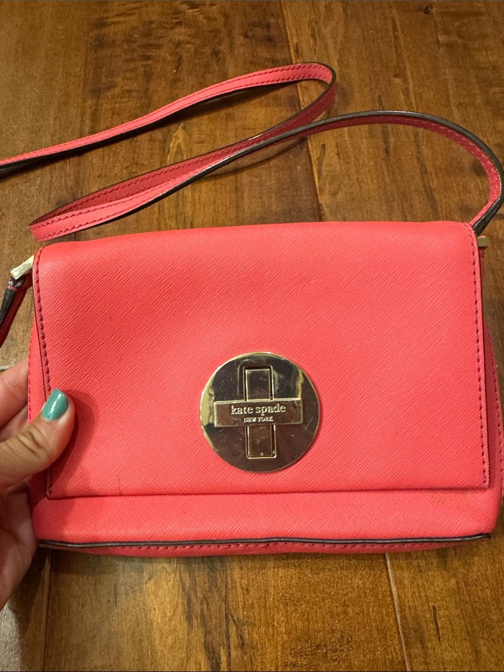 kate spade coral pink crossbody with gold turn-lock